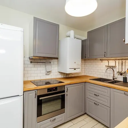 Appartement Very Bright 66m With Balcony
